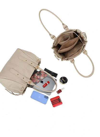 It girl bag beige (pre order)