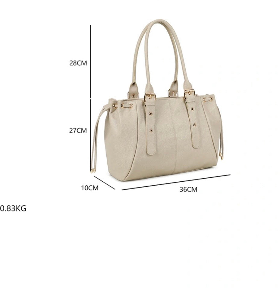 It girl bag beige (pre order)